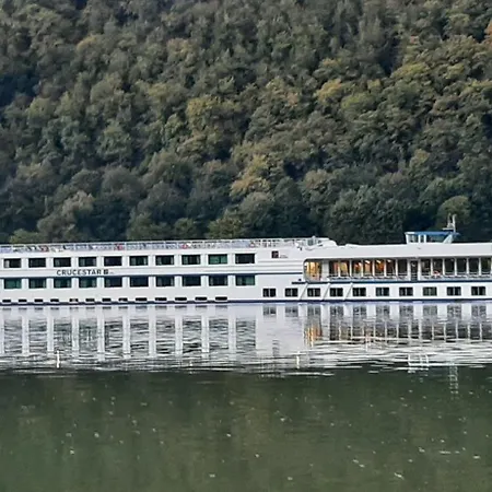Zur Blauen Donau Hotel Wesenufer